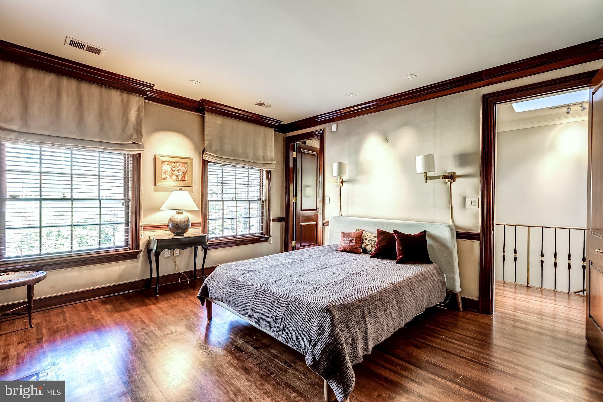 2130 Bancroft Place Northwest Washington, DC 20008 - Photo 24 of 35 Guest Bedroom Streaming with Light