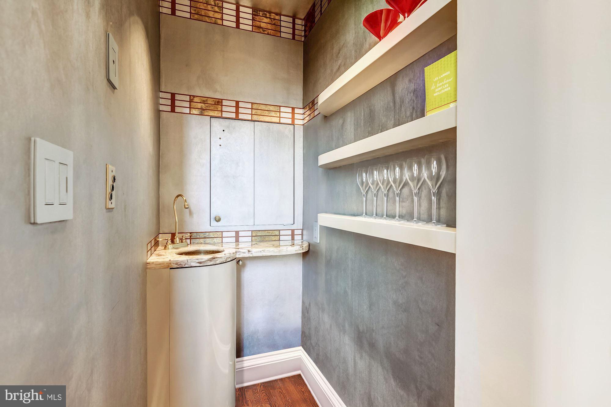 2130 Bancroft Place Northwest Washington, DC 20008 - Photo 9 of 35 Wet Bar and Dumb Waiter to All Levels