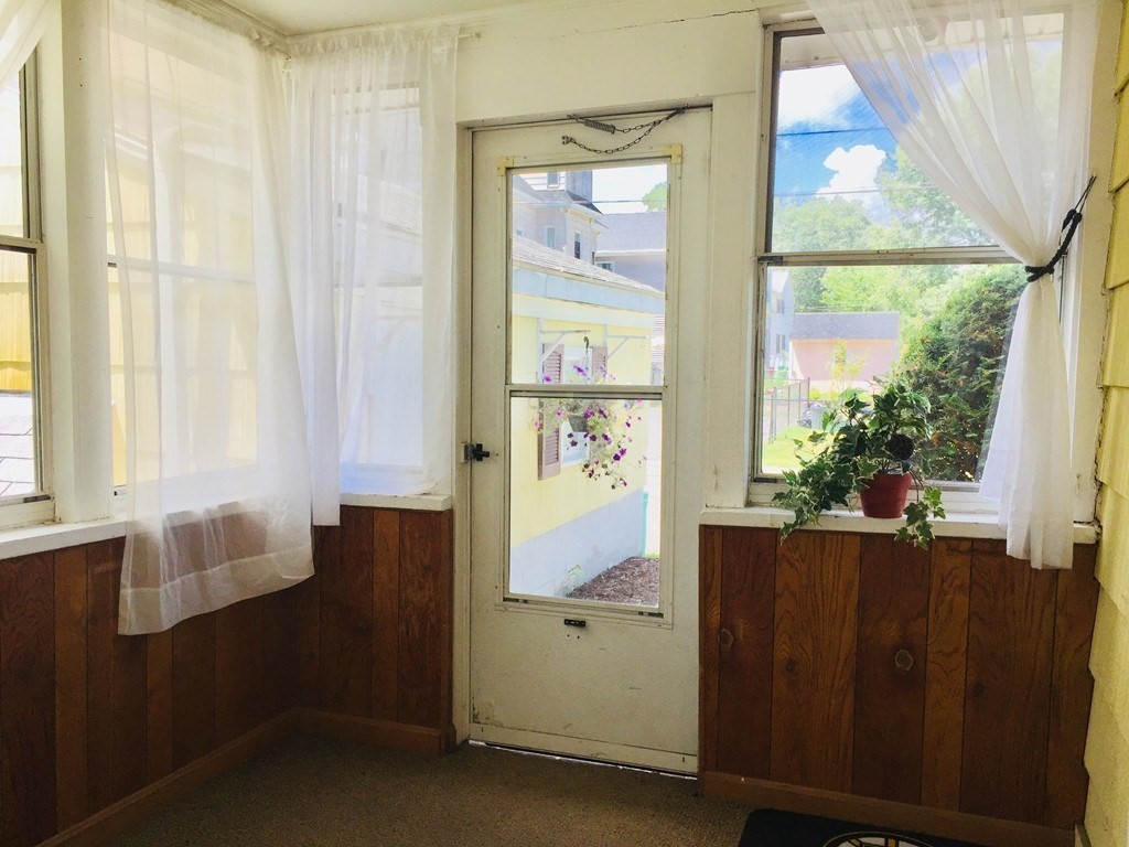 770 Princeton Boulevard Lowell, MA 01851 - Photo 15 of 20