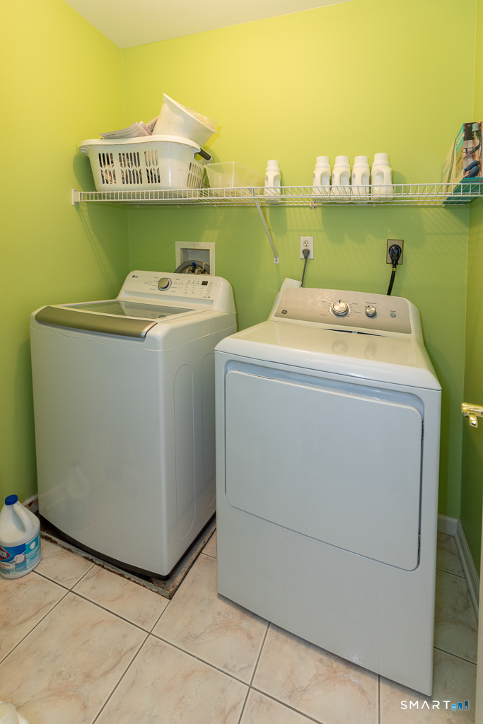 9 Taylor Ridge Road Clinton, CT 06413 - Photo 25 of 40 Gallery Image 25