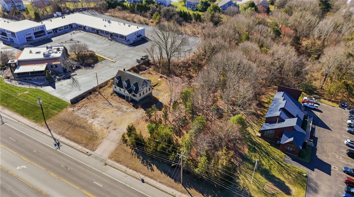 263 Post Road Westerly, RI 02891 - Photo 12 of 29