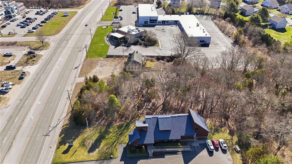 263 Post Road Westerly, RI 02891 - Photo 13 of 29