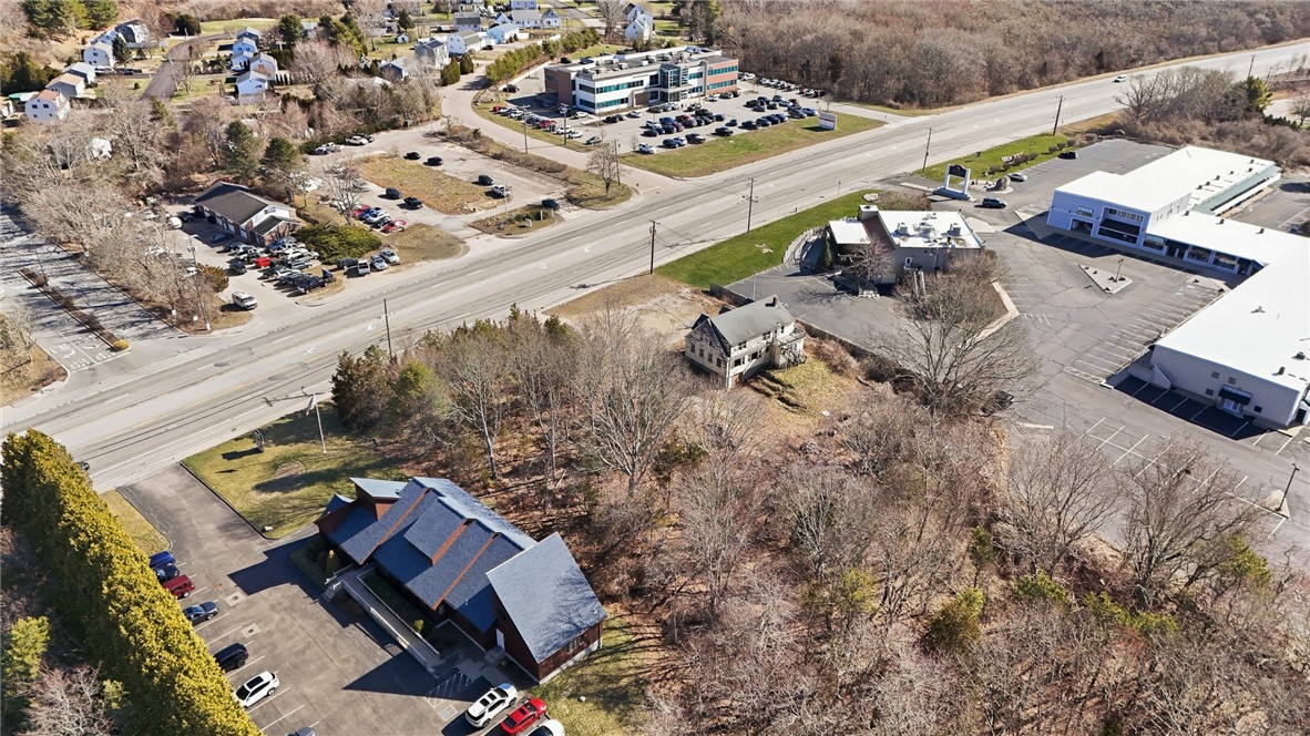 263 Post Road Westerly, RI 02891 - Photo 14 of 29