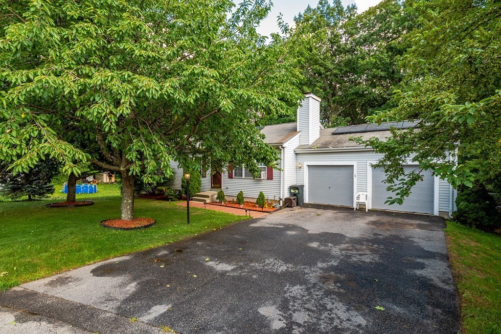 65 Santoro Road Worcester, MA 01606 - Photo 2 of 33 Gallery Image 2