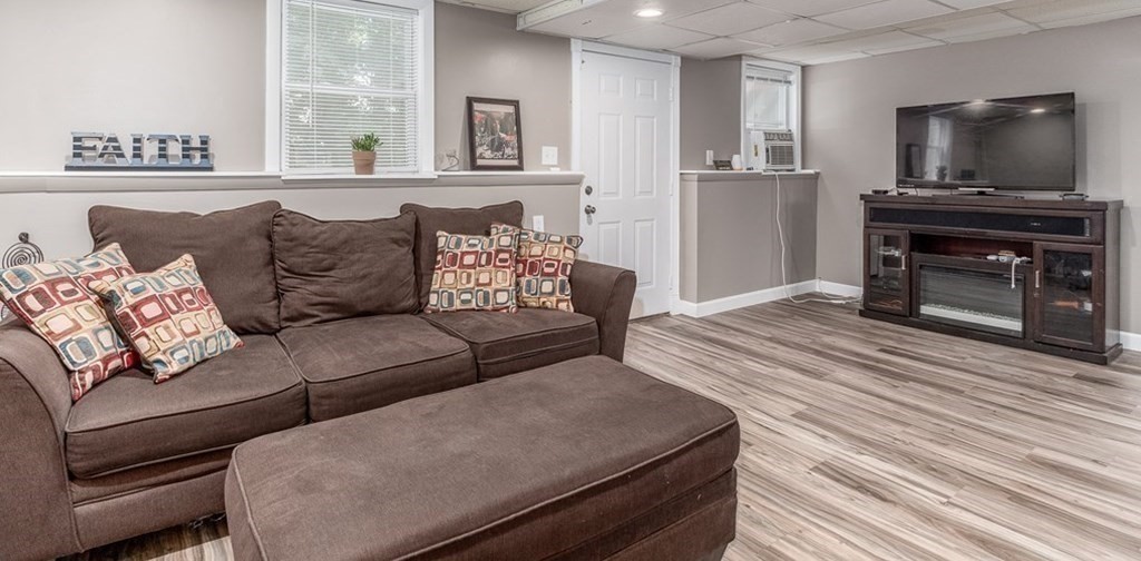 65 Santoro Road Worcester, MA 01606 - Photo 22 of 33 Gallery Image 22