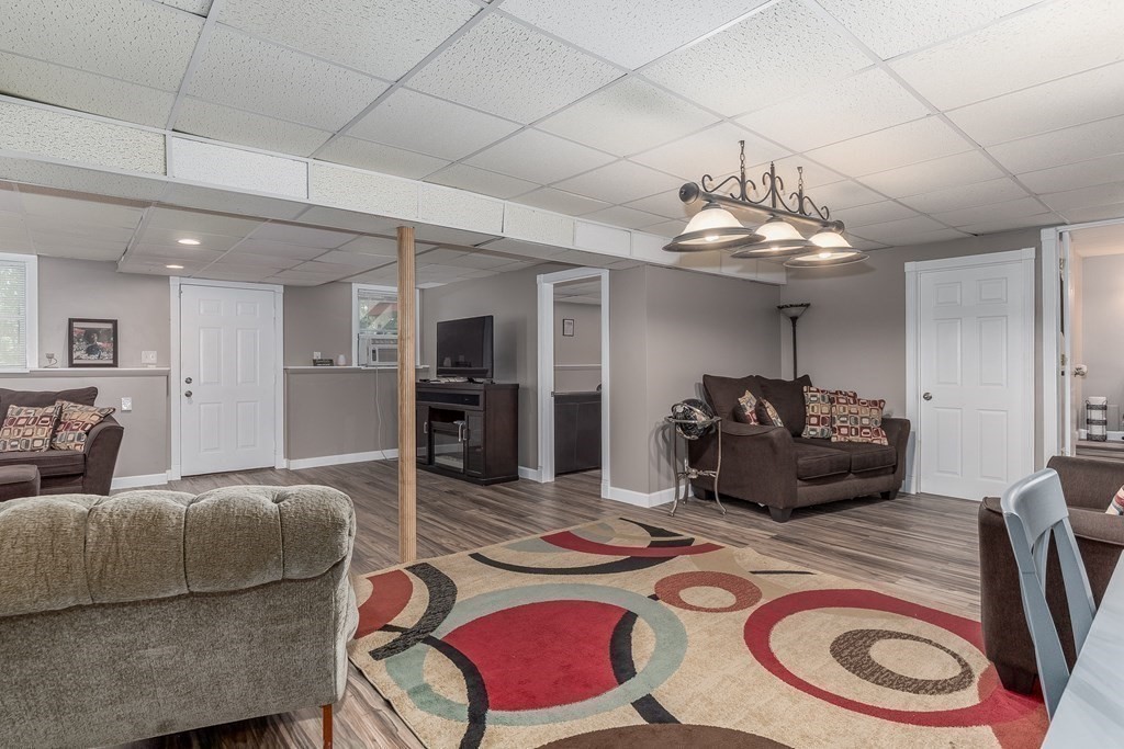 65 Santoro Road Worcester, MA 01606 - Photo 23 of 33 Gallery Image 23