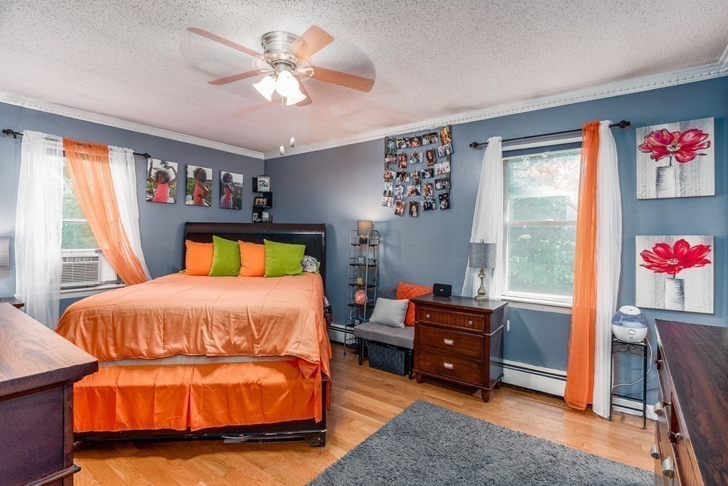 65 Santoro Road Worcester, MA 01606 - Photo 9 of 33 Gallery Image 9