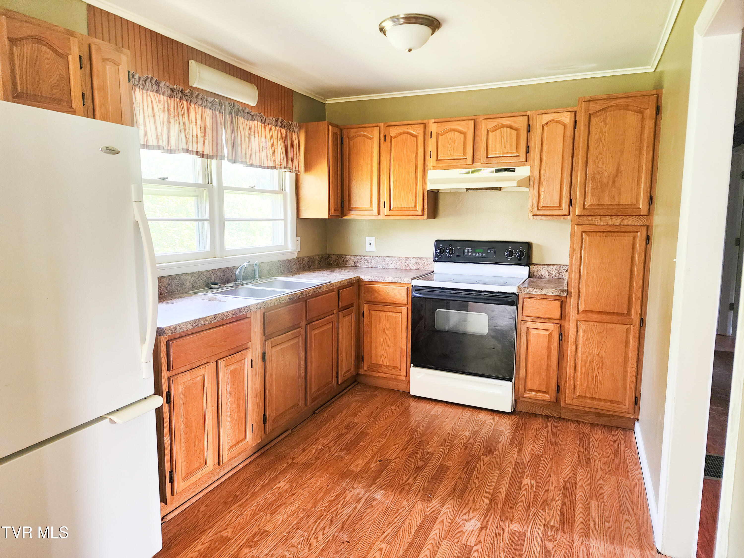 50 Ridgeview Drive Mosheim, TN 37818 - Photo 5 of 22 1000025671
