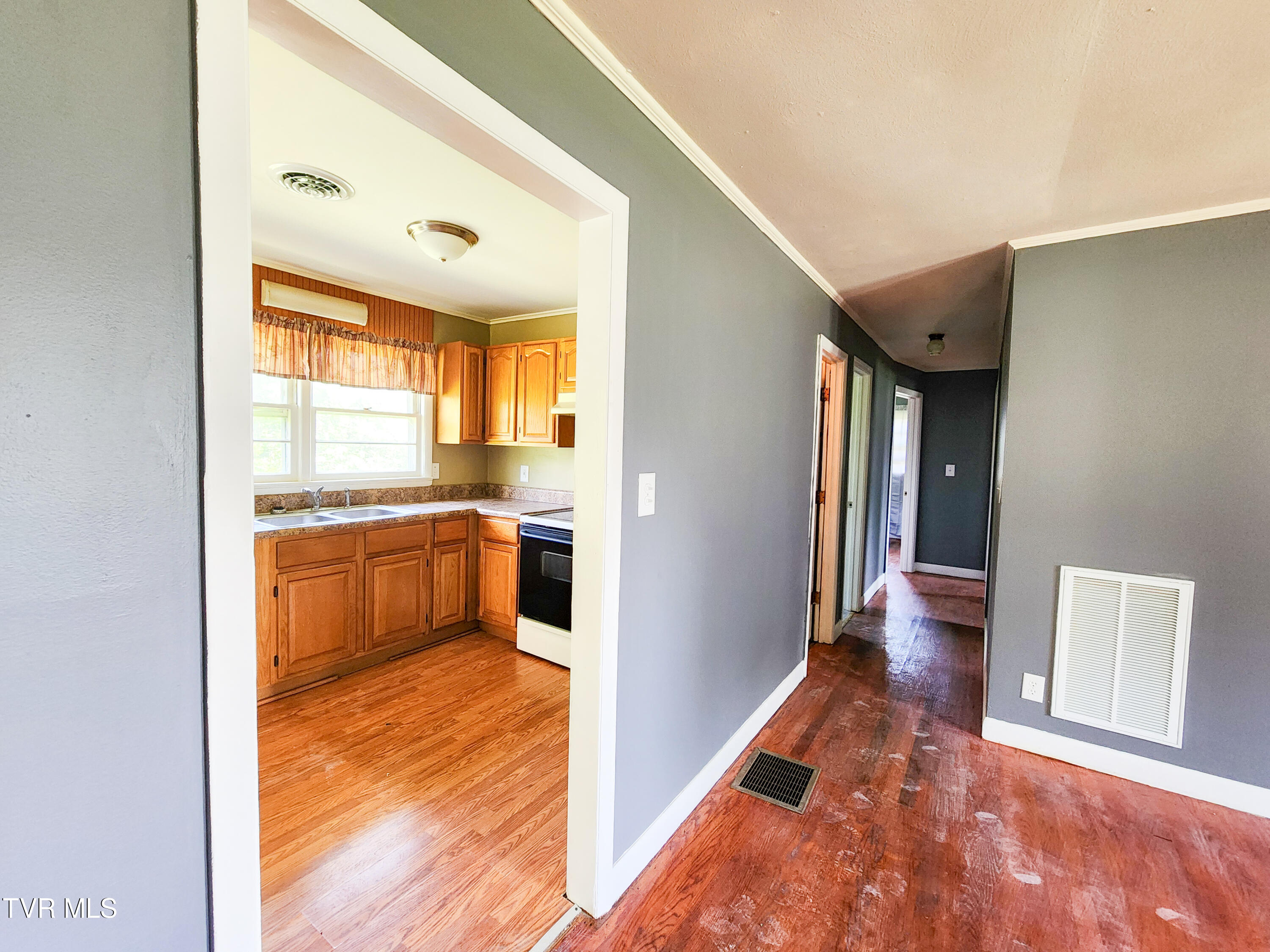 50 Ridgeview Drive Mosheim, TN 37818 - Photo 7 of 22 1000025668