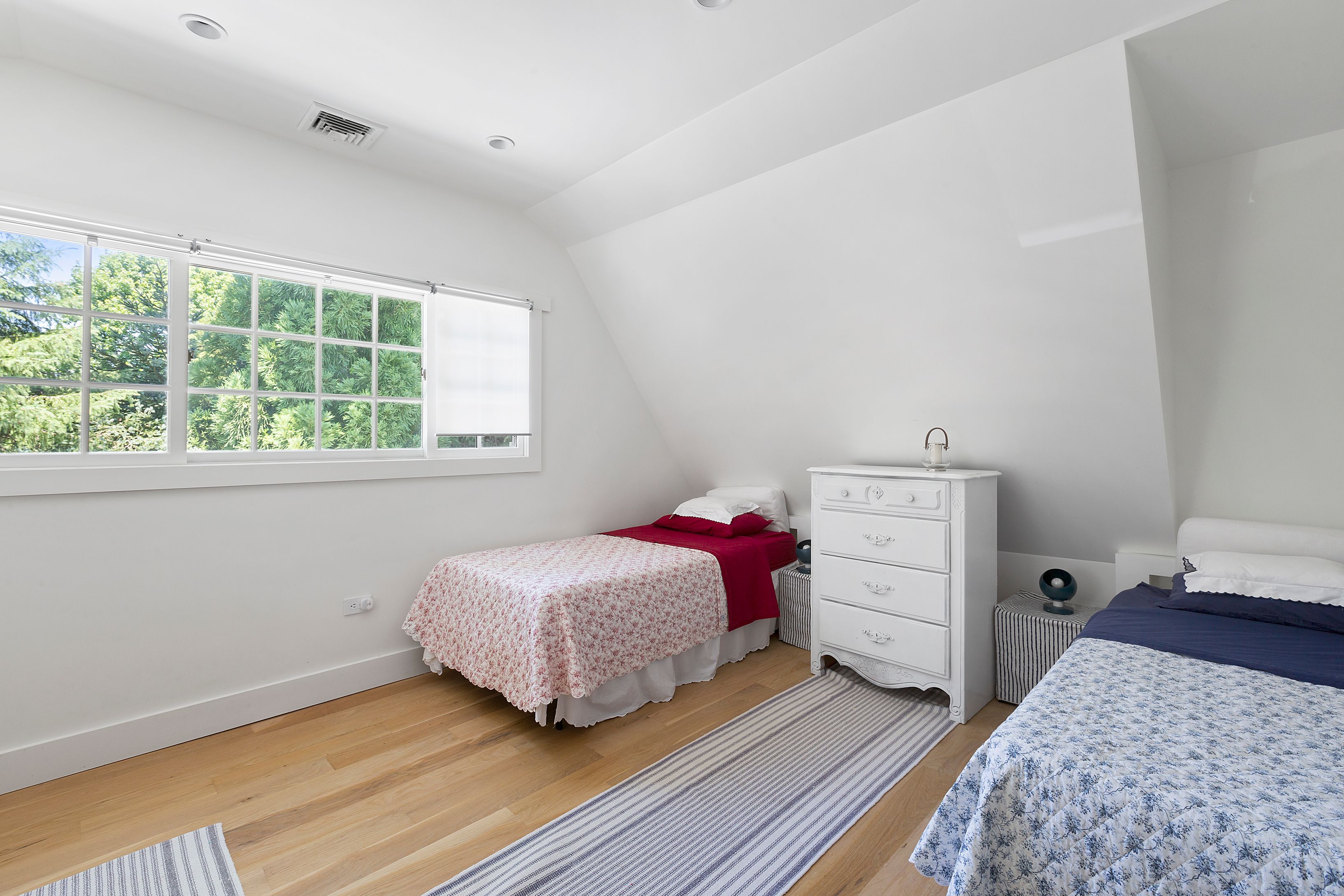 20 Little Plains Road Southampton, NY 11968 - Photo 12 of 18