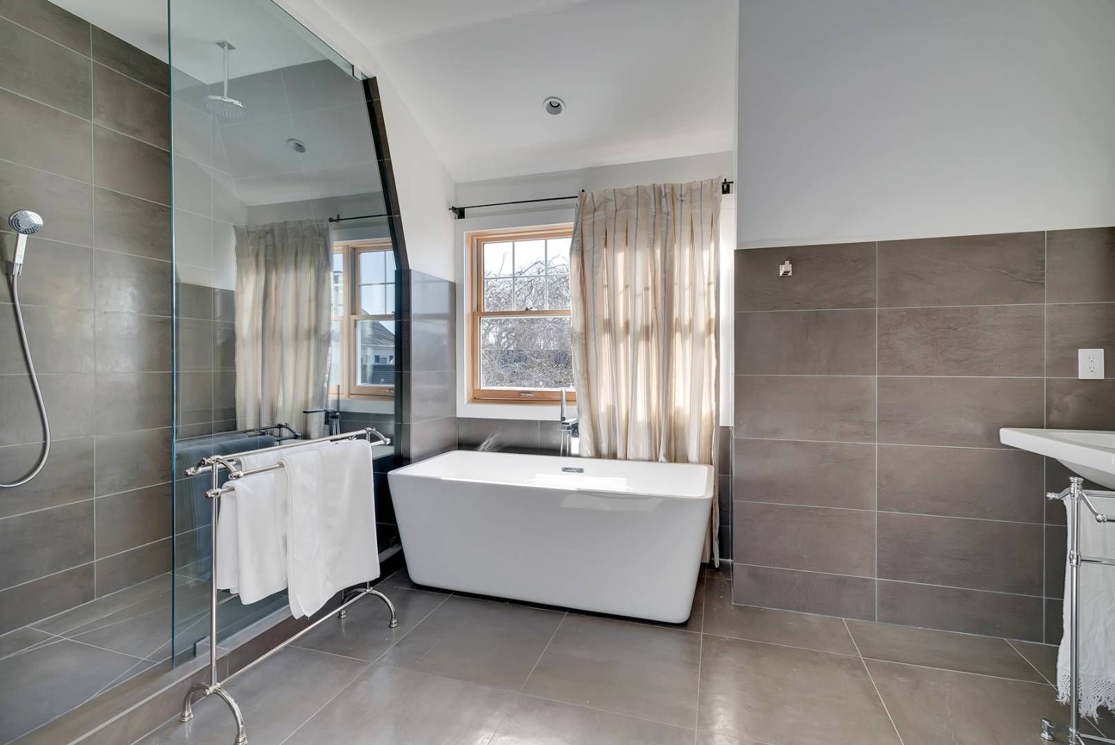 20 Little Plains Road Southampton, NY 11968 - Photo 8 of 18