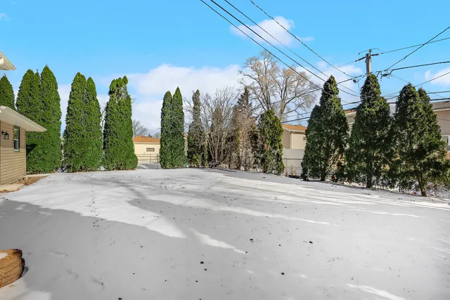 $367,900 | 16779 92nd Avenue, Orland Hills, IL 60487