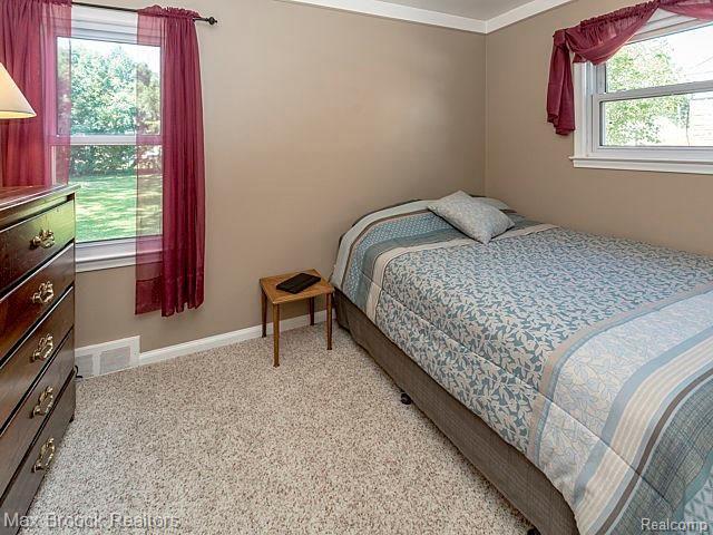 312 Normandy Road Royal Oak, MI 48073 - Photo 20 of 54 18216061816_28.jpg