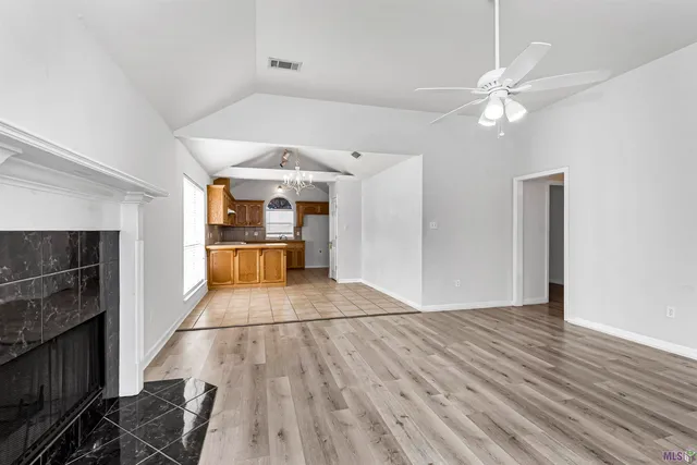 $1,850 | 7646 Quorum Drive, Baton Rouge, LA 70817