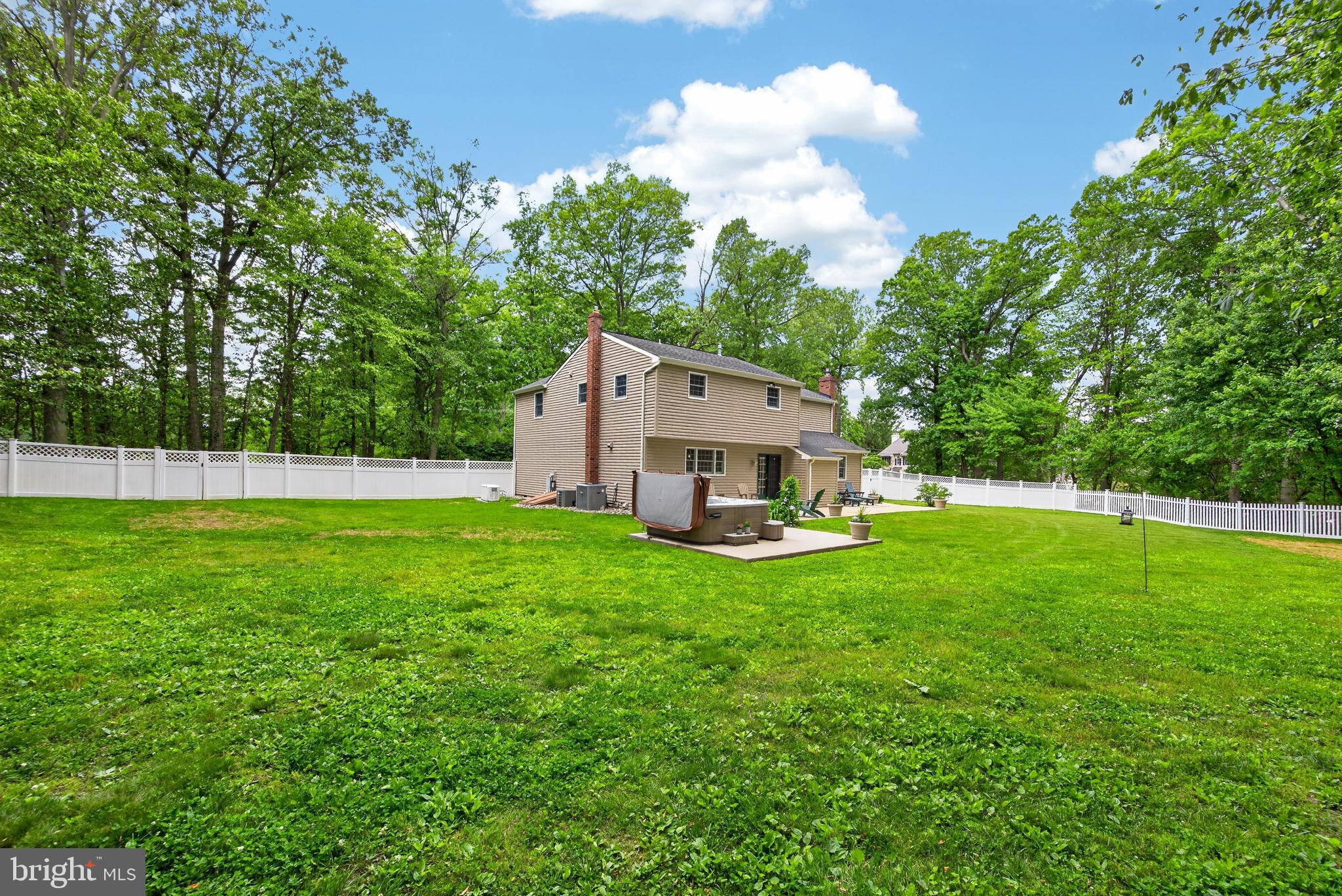 517 North Whitford Road Exton, PA 19341 - Photo 4 of 48