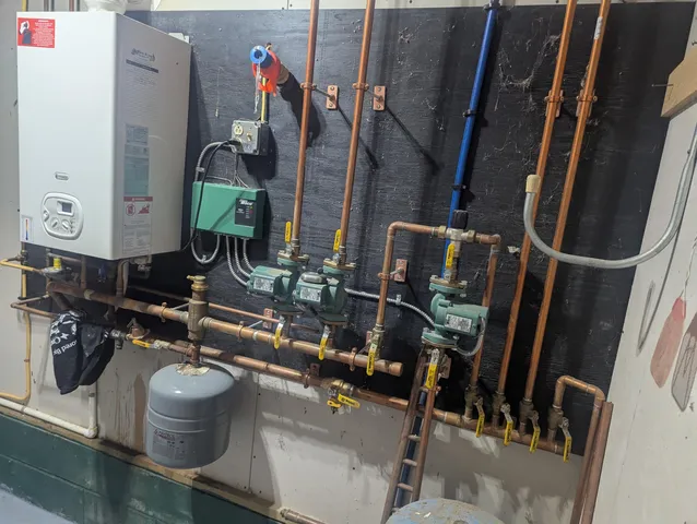 $299,500 | 15 Hesseltine Way, Milford, ME 04461