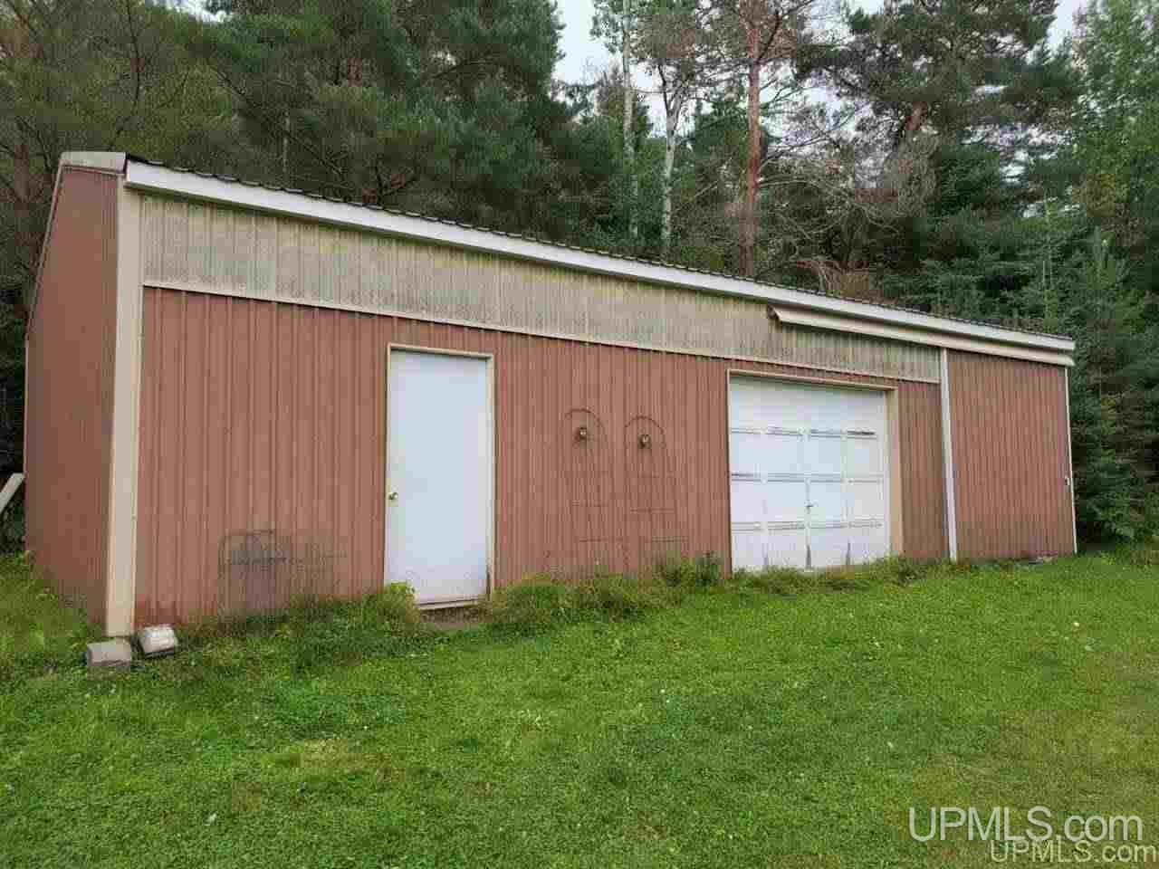 16635 Bayshore Road Lanse, MI 49946 - Photo 28 of 30 Gallery Image 28