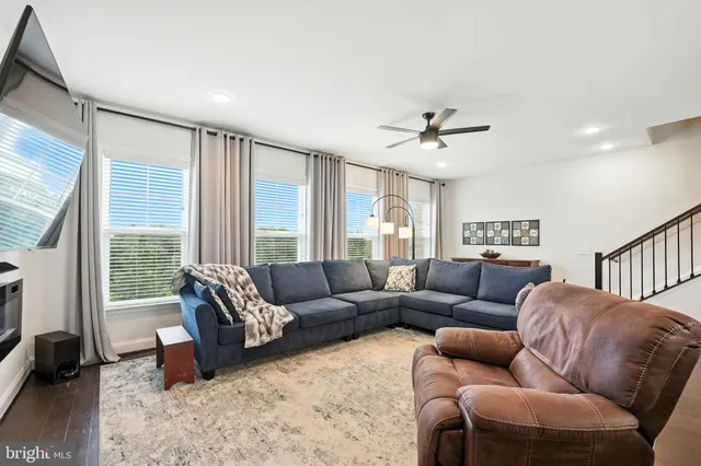 $699,000 | 17233 Branched Oak Road, Dumfries, VA 22026