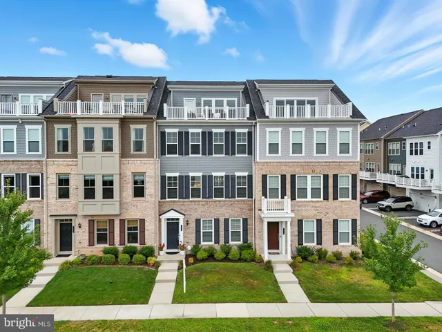 $699,000 | 17233 Branched Oak Road, Dumfries, VA 22026