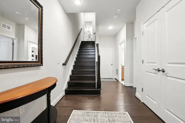 $699,000 | 17233 Branched Oak Road, Dumfries, VA 22026