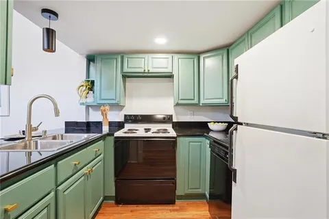 $335,000 | 1303 Burgundy Street, Unit 3, New Orleans, LA 70116