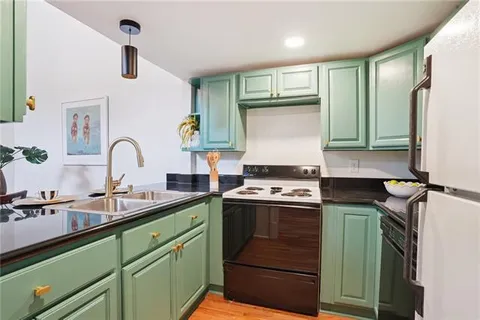 $335,000 | 1303 Burgundy Street, Unit 3, New Orleans, LA 70116