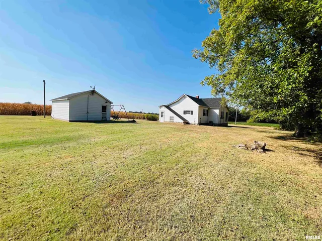 $140,000 | 1810 S Highway, Eldorado, IL 62930