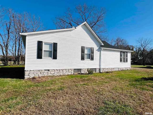 $140,000 | 1810 S Highway, Eldorado, IL 62930