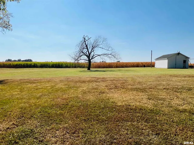 $140,000 | 1810 S Highway, Eldorado, IL 62930
