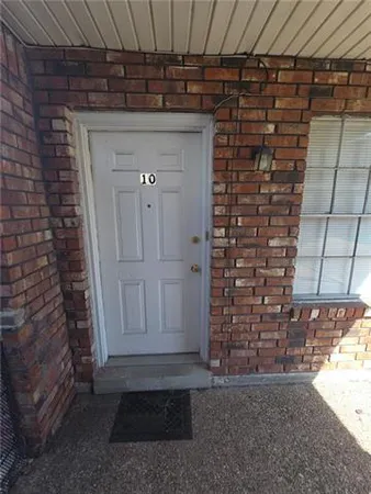 $895 | 3900 Hessmer Avenue, Unit 10, Metairie, LA 70002