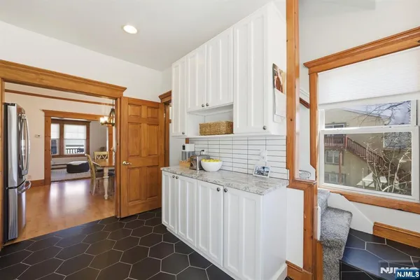 $999,000 | 12 Chestnut Street, Cresskill, NJ 07626