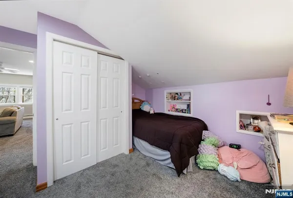 $999,000 | 12 Chestnut Street, Cresskill, NJ 07626