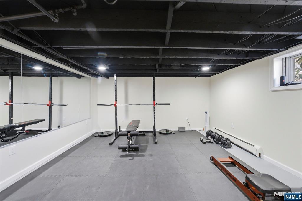 12 Chestnut Street Cresskill, NJ 07626 - Photo 34 of 48