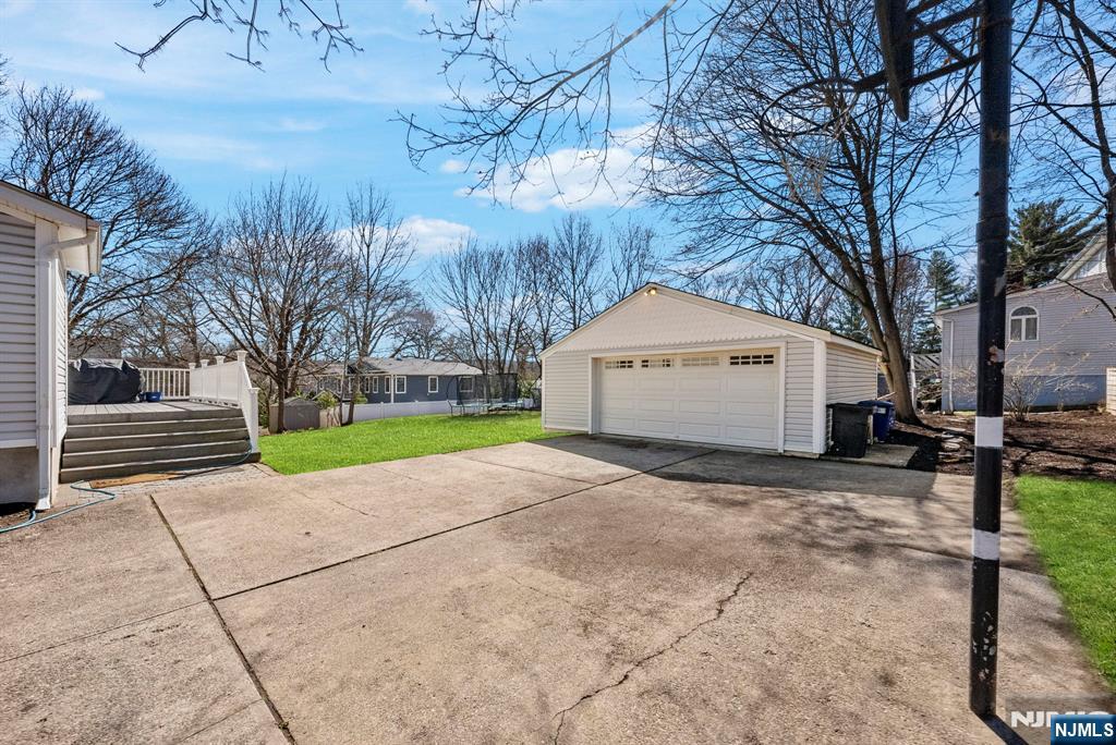 12 Chestnut Street Cresskill, NJ 07626 - Photo 38 of 48