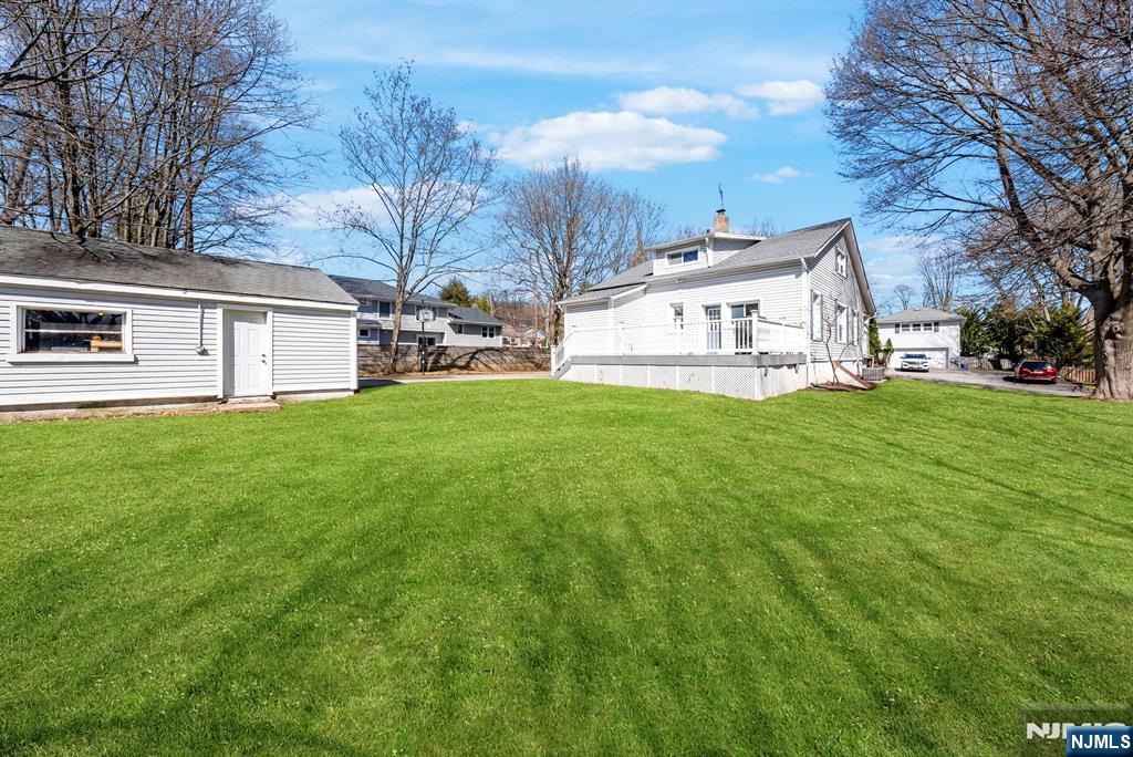 12 Chestnut Street Cresskill, NJ 07626 - Photo 41 of 48