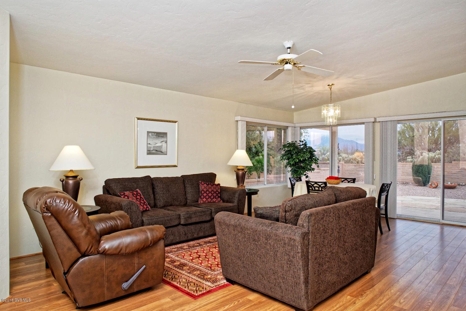 737 West Rio Moctezuma Green Valley, AZ 85614 - Photo 3 of 27 Gallery Image 3
