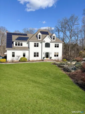 $1,395,000 | 35 Golf View Drive, Easton, CT 06612