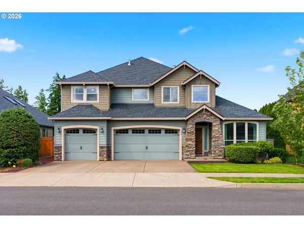 $799,900 | 330 Southeast 13th Place, Canby, OR 97013