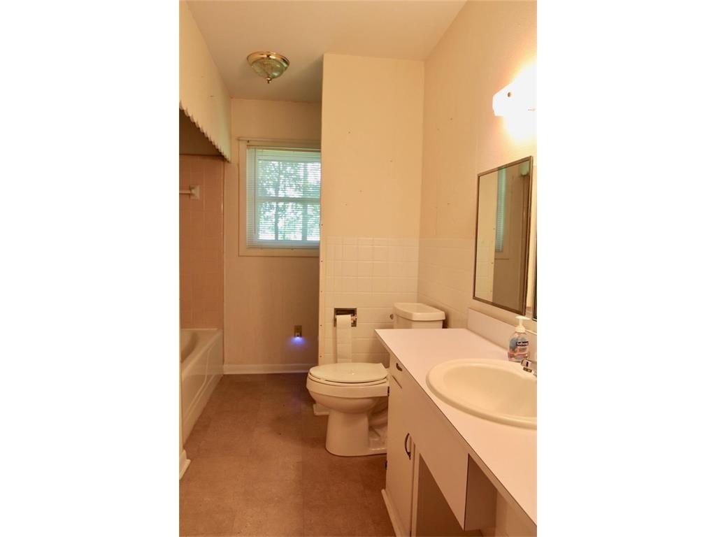 27 H Bryant Road Deville, LA 71328 - Photo 4 of 7