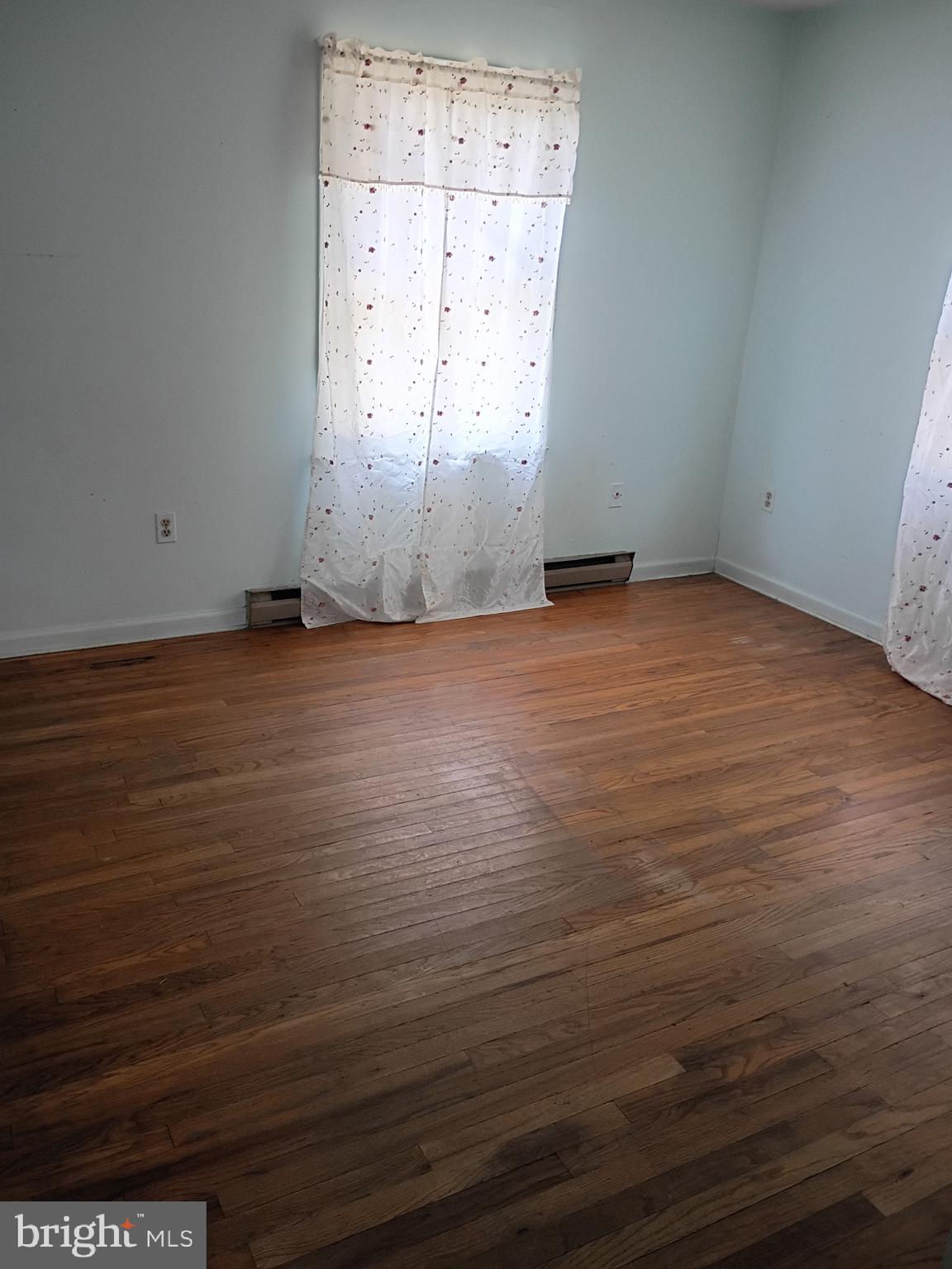 479 Perry Road Winchester, VA 22602 - Photo 23 of 28 BEDROOM 3