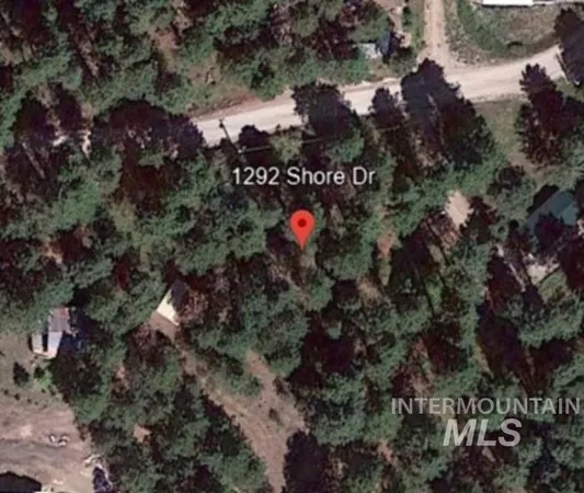 $84,900 | 1292 Shore Drive, Cascade, ID 83611