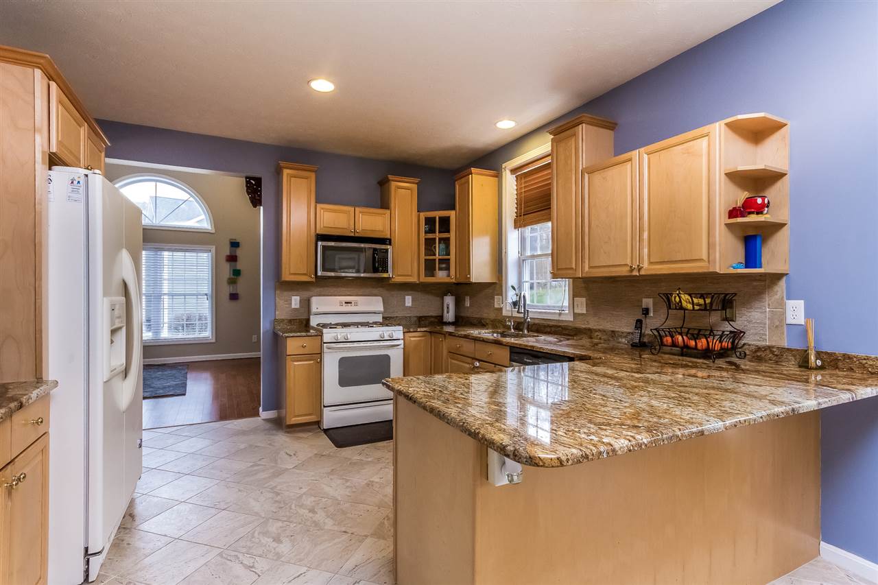 3 Tether Road Bedford, NH 03110 - Photo 2 of 27