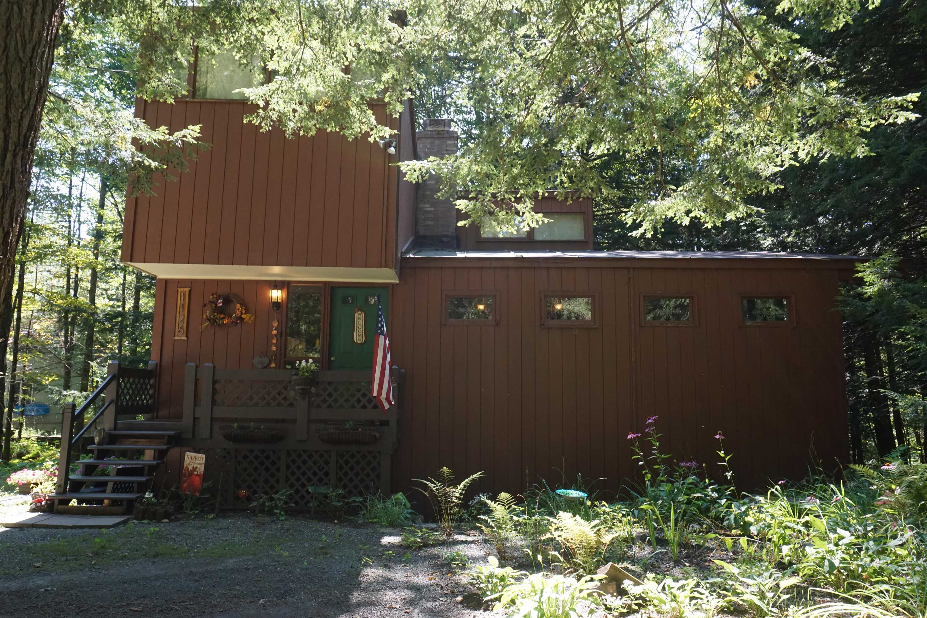1126 Wheelock Road Hartford, VT 05059 - Photo 1 of 42 Gallery Image 1