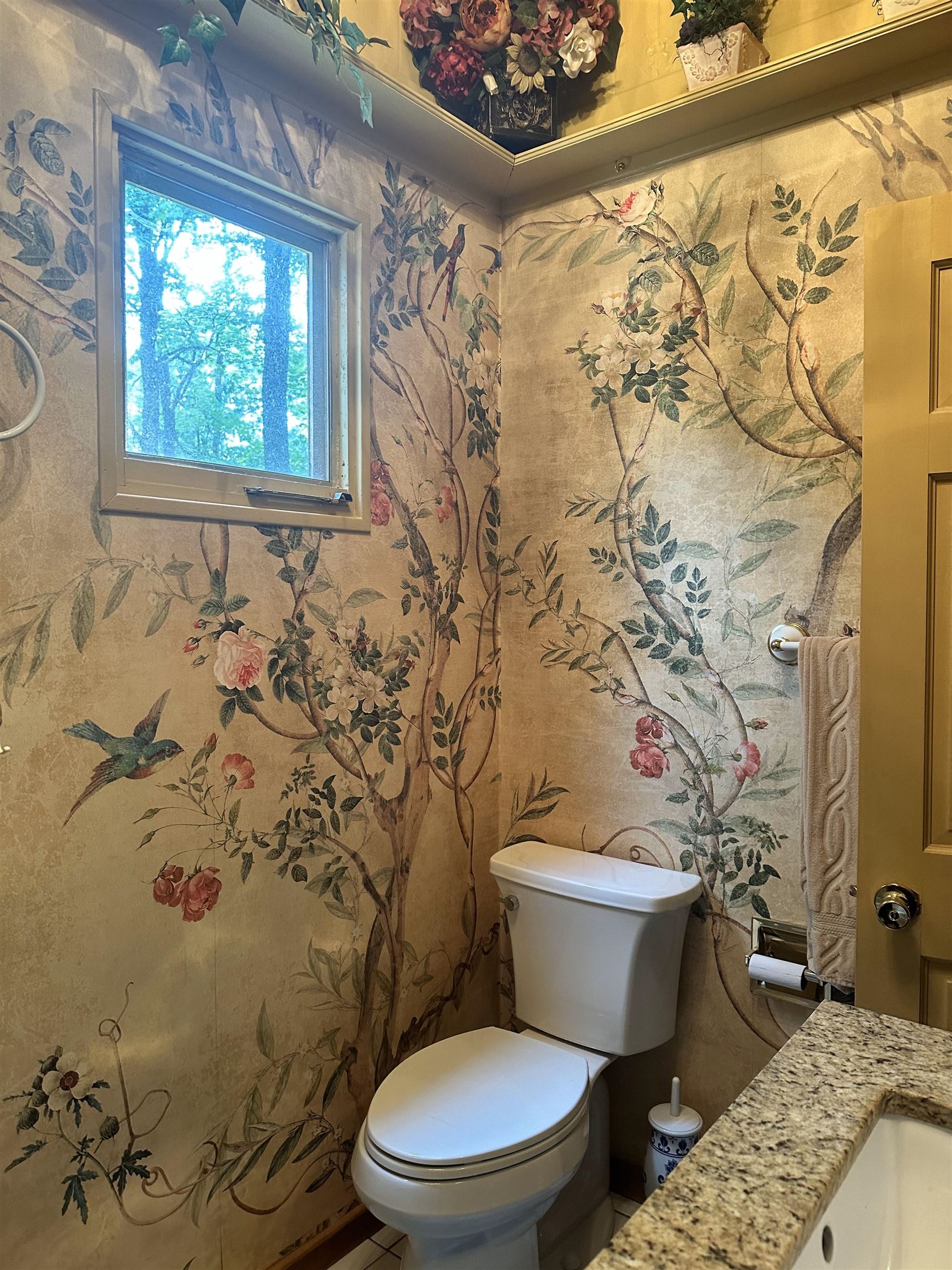 1126 Wheelock Road Hartford, VT 05059 - Photo 11 of 42 Gallery Image 11