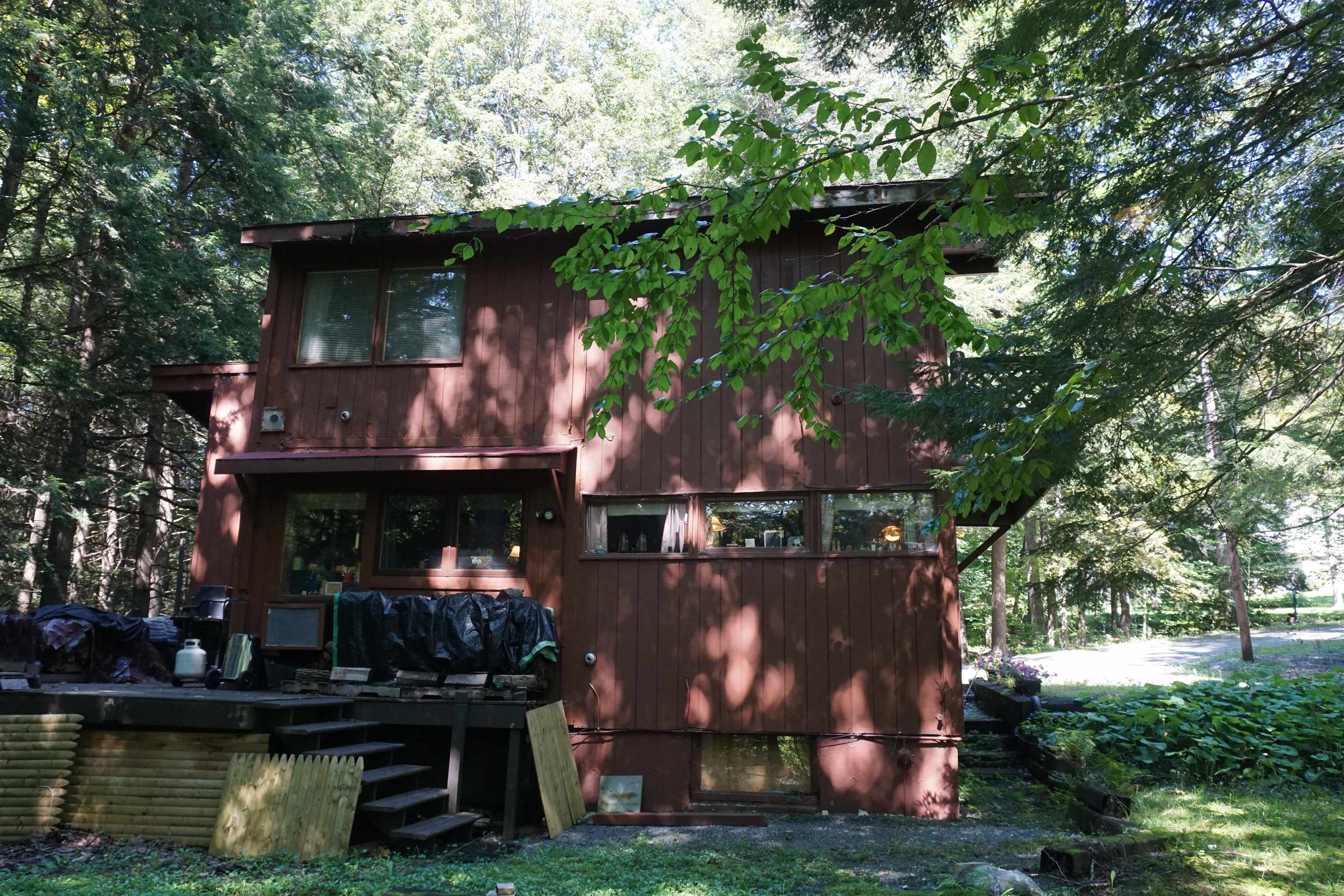 1126 Wheelock Road Hartford, VT 05059 - Photo 2 of 42 Gallery Image 2