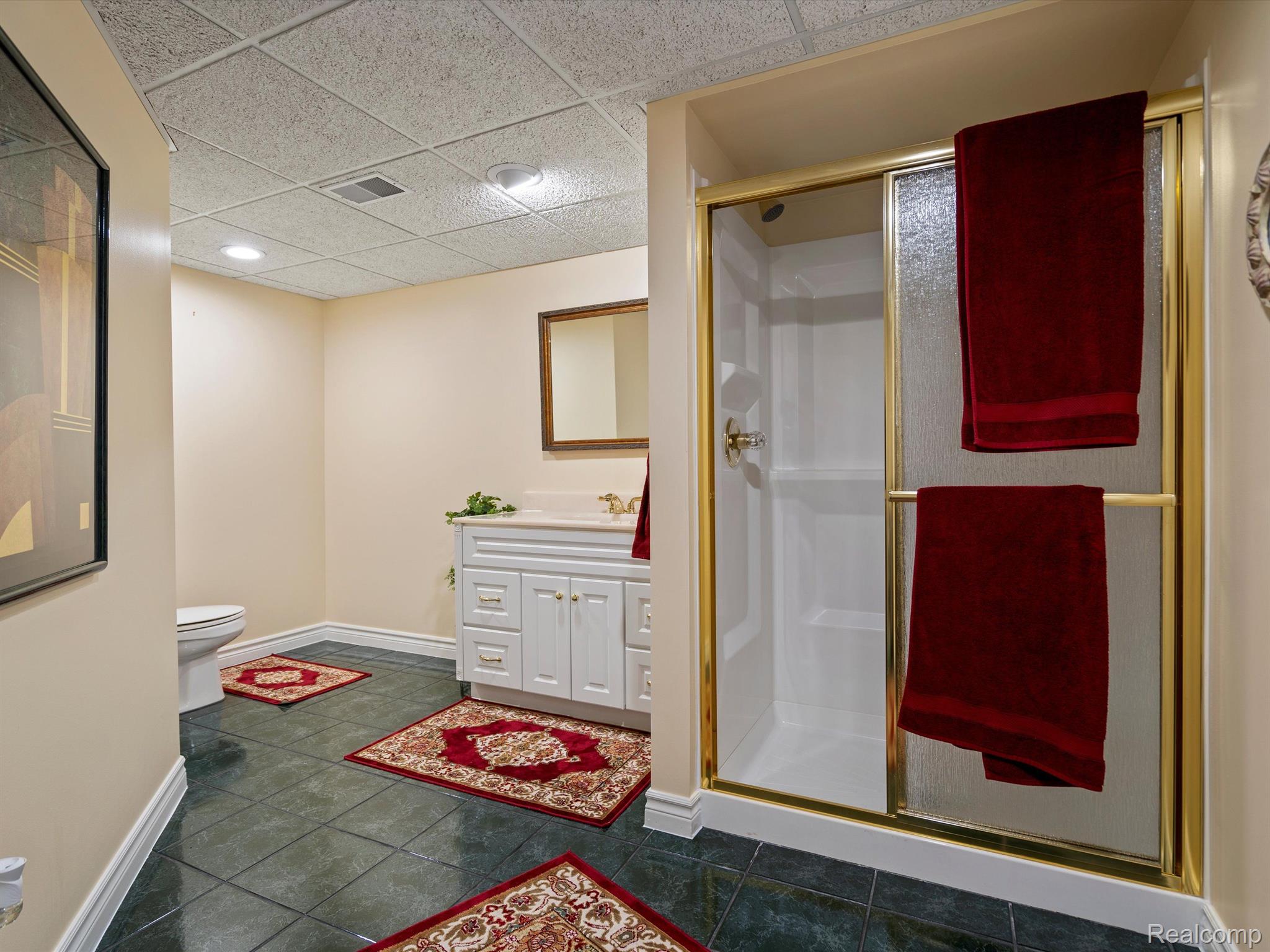 1590 Scenic Hollow Rochester, MI 48306 - Photo 60 of 85 Gallery Image 60