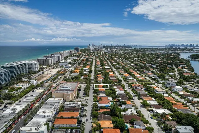 $3,299,000 | 9400 Abbott Avenue, Surfside, FL 33154