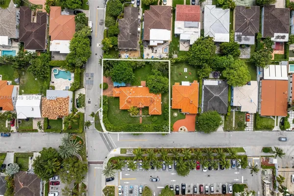 an aerial view of multiple house