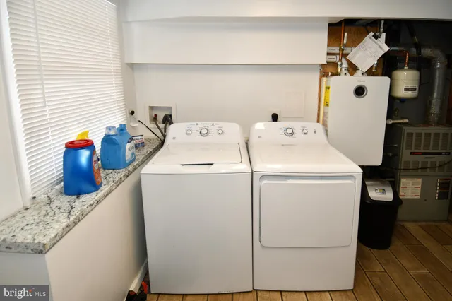 $739,000 | 6819 Lavant Drive, Springfield, VA 22152