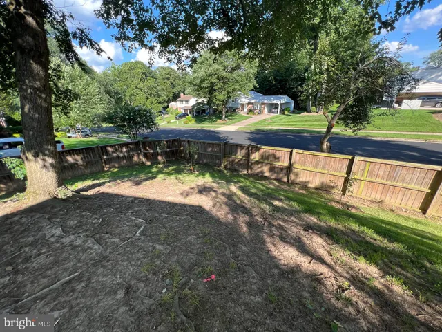 $739,000 | 6819 Lavant Drive, Springfield, VA 22152